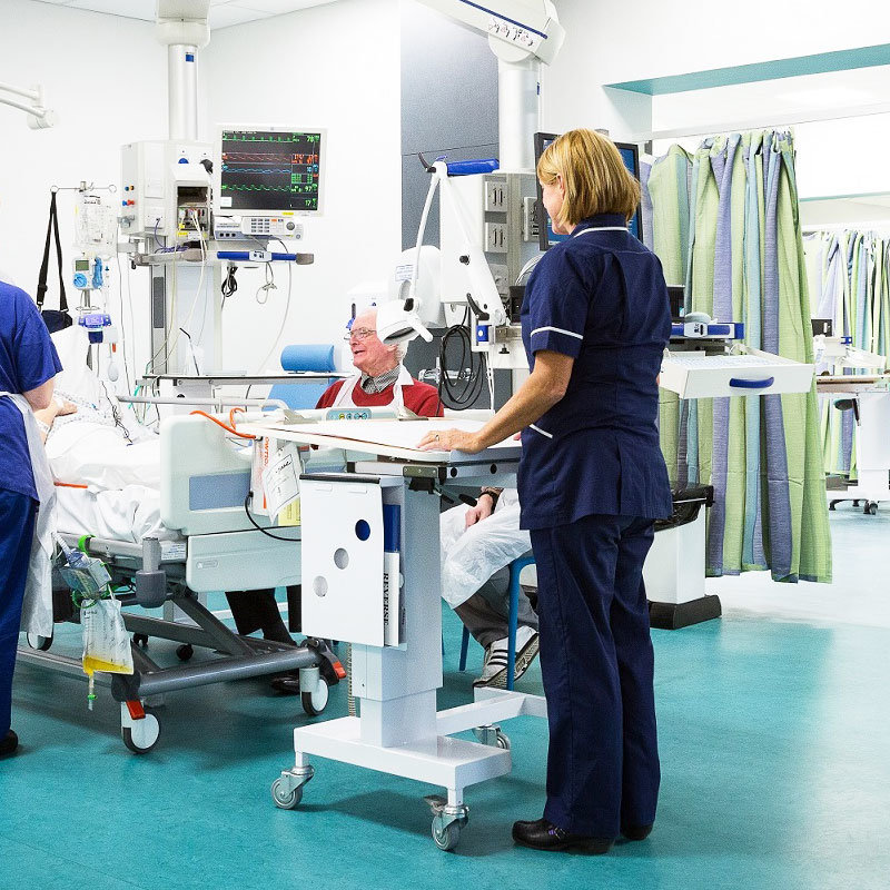 Manchester’s NHS Trust goes digital with their Clinical Excellence Awards